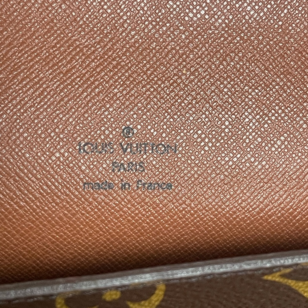 Authentic Louis Vuitton monogram vintagee Arche belt bag MI1906 (D5020) - Picture 8 of 14